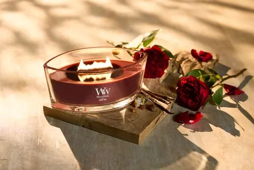 Woodwick - Candela Ellipse Rouge Oud