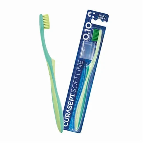 CURASEPT SPAZZOLINO MAXI SOFT 010