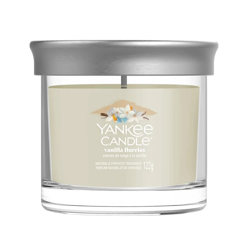 Candles Signature Tumbler Vanilla Flurries
