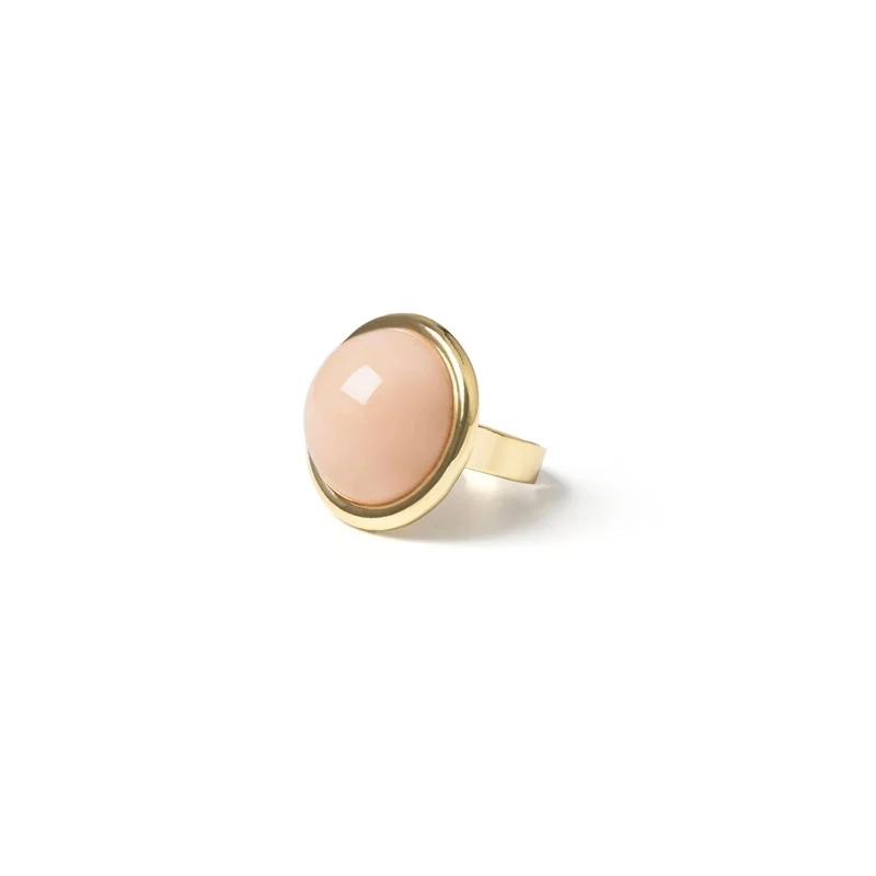 Anello con Cabochon in Cornice Chantal