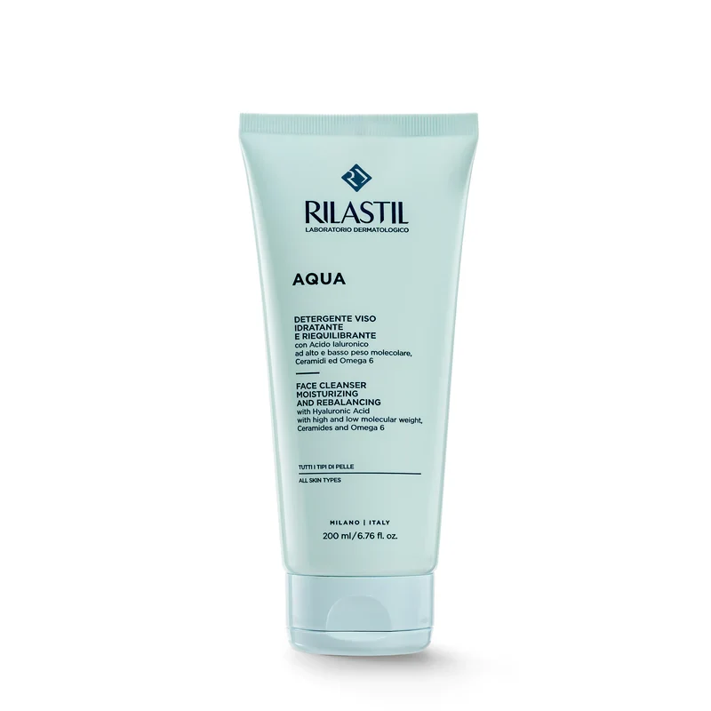 Rilastil Aqua Detergente Viso Idratante e Riequilibrante Con Acido Ialuronico 200ml