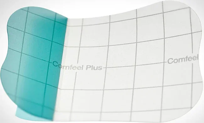 MEDICAZIONE SPECIALE ATTIVA TRASPARENTE CON IDROCOLLOIDE COMFEEL PLUS 5X7 CM 10 PEZZI
